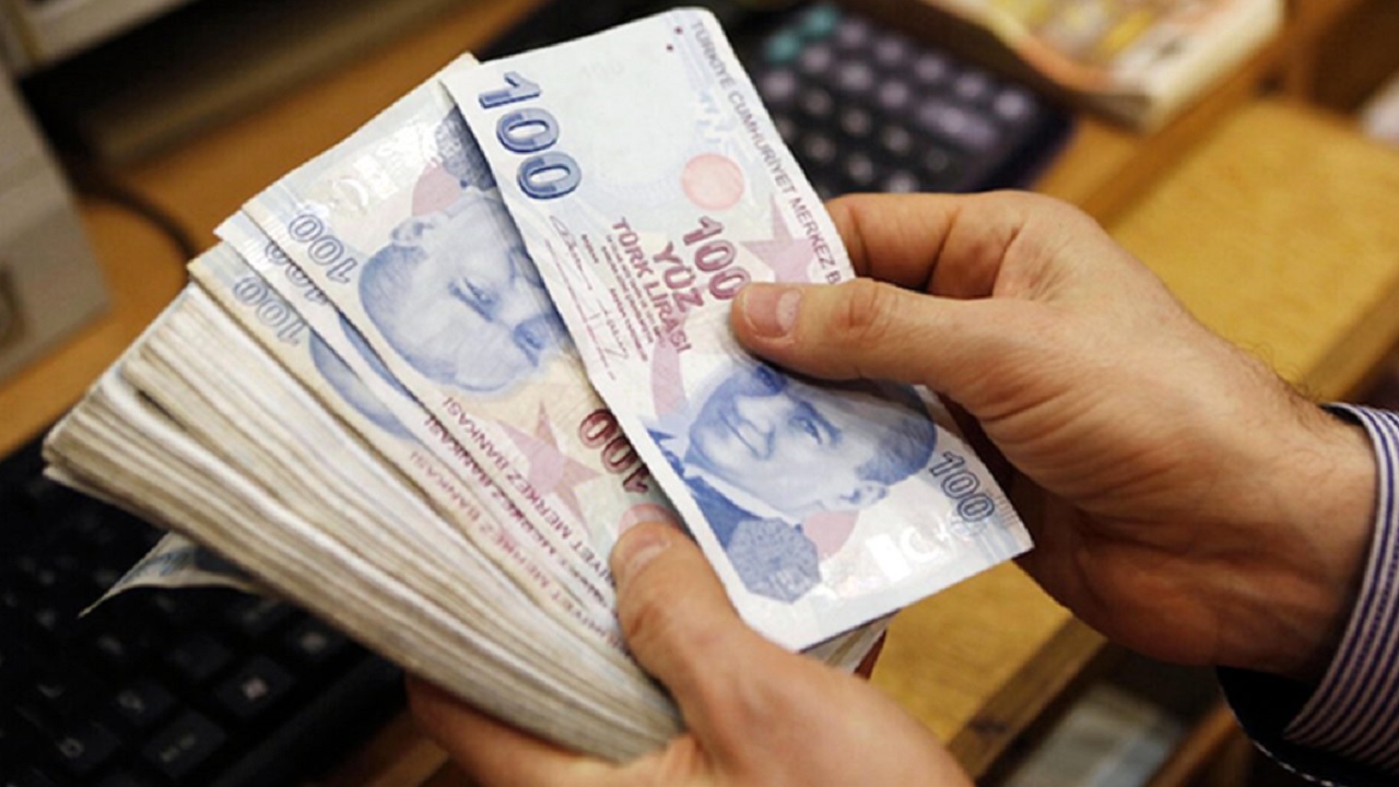 14 milyon emekliye Müjde Promosyondan: Halkbank, Vakıf ve Ziraat Bankası 25.000 TL tek şartla ödeme yapacak