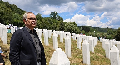 Kocaeli, Srebrenitsa’nın Acısını Paylaştı: “İnsanlığın Yaralarına Sessiz Kalmayacağız”