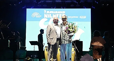Nilüfer Caz Festivali’nde Emir Ersoy Rüzgarı: Latin Ezgileri Açık Havayı Sardı