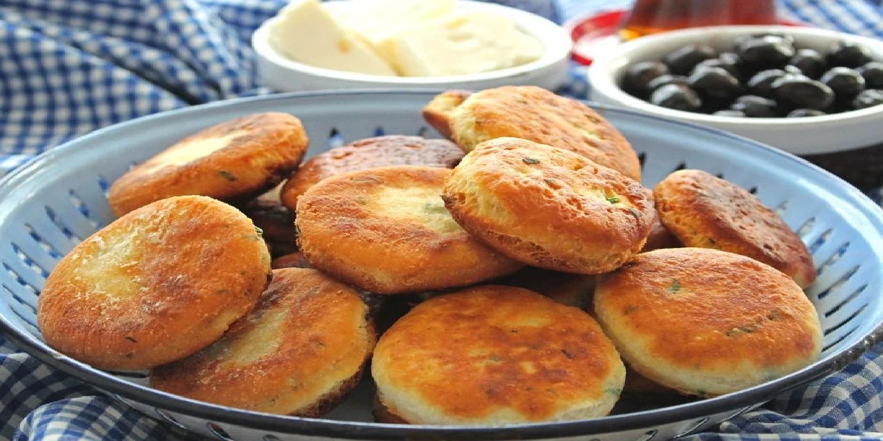 Pankek Kıskandı: Kahvaltılık Pofuduk Tarifi Nasıl Yapılır? Kahvaltılık Pofuduk Tarifi Malzemeleri...