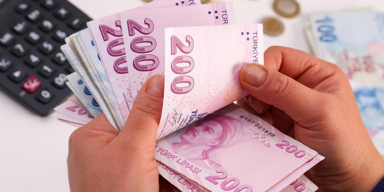 Dikkat Maaşlarla ilgili son dakika açıklaması! Milyonlarca kişiyi mutlu edecek haber geldi! Maaşlara 850 TL ek ödeme yapılacak...