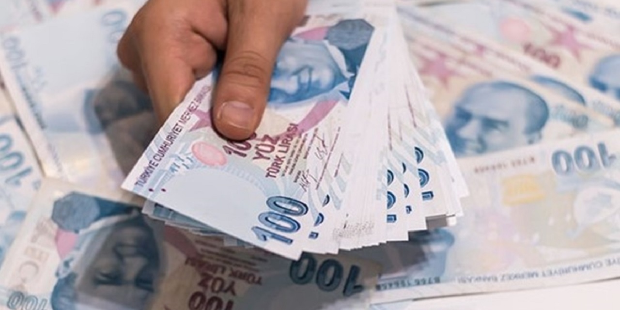 SSK, Bağkur ve Emekli Sandığı emeklileri o gün paraya kavuşuyo! 1000 TL hesaplara yatırılacak!