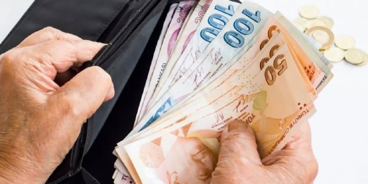Hükümet Düğmeye Bastı Çalışan Çalışmayan Başvuran Herkese PTT'den 1649 TL L Para Yardımı Yapılacak!