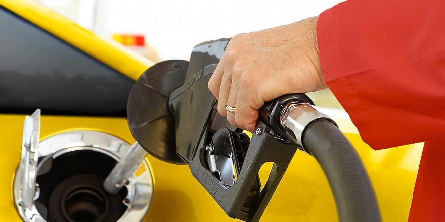 Dikkat benzine ve motorine zam bekleniyor! Akaryakıt fiyatları 16 liraya dayanacak!