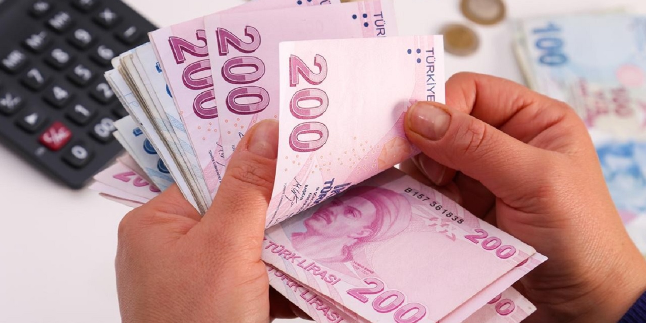 SSK, SGK ve Bağ-Kur emekli maaşlarıyla ilgili gelişme! Maaşlara ek zam müjdesi geldi 1157 TL ödenecek!