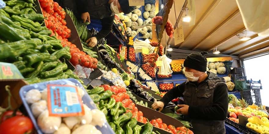 Zincir Marketler Milletin Kanını Emiyor! Bazı sebzeleri 1 TL'den alıp 24 TL'ye sattıkları ortaya çıktı