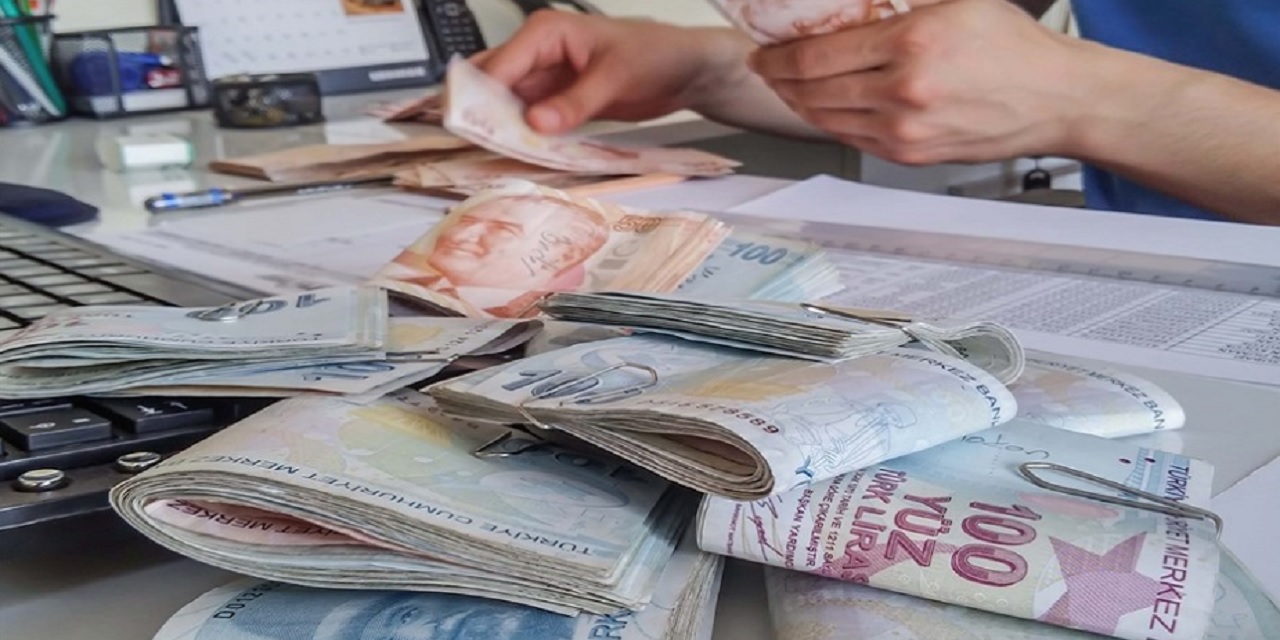 Bankalar arası büyük rekabet başladı! 100.000 TL sıfır ve ikinci el taşıt kredisi müjdesi geldi! Koç Finans, Halkbank Tek tek kampanyaları duyurdular...