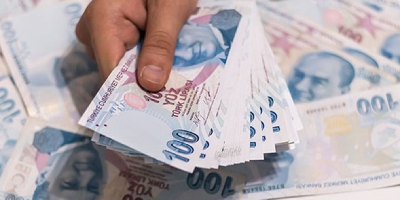 SGK-SSK ve Bağkur’lu emekli maaşına ek 3.000 TL ödeme müjdesi resmen geldi! Hesabınızı kontrol edin anında çekebilirsiniz!