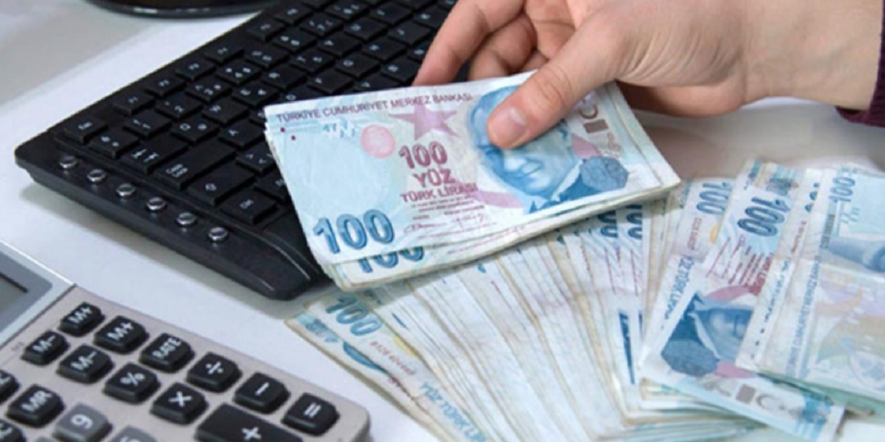 Sabah saatlerinde gelen habere göre SSK, SGK ya da Bağ-Kur emeklisine 1.304 TL ek zam müjde verildi!
