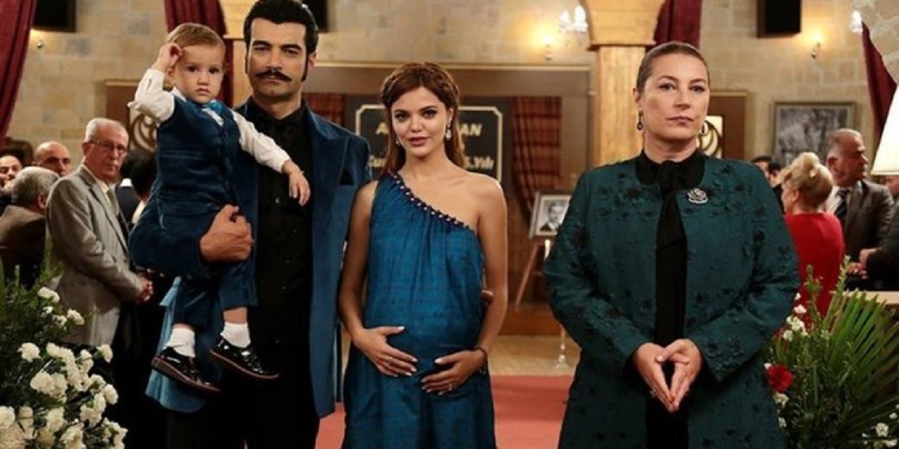 Bir Zamanlar Çukurova’nın Hünkar Yaman Sürprizi! Vahide Perçin, anlaşma yaptı imzalar atıldı ekranlara geri dönüyor!