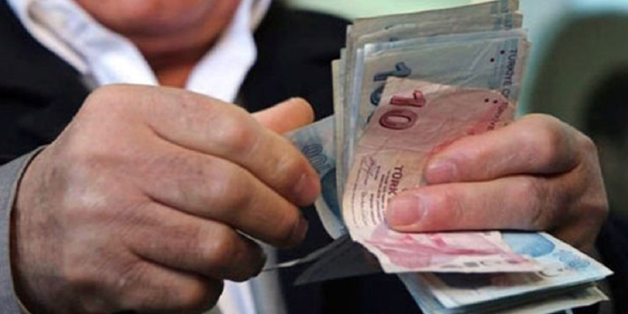 Meclisten Geçti Hesaba Yatıyor! Bayram İkramiyesi ile İlgili Son Dakika Gelişmesi! Tam 2 bin 200 Lira...